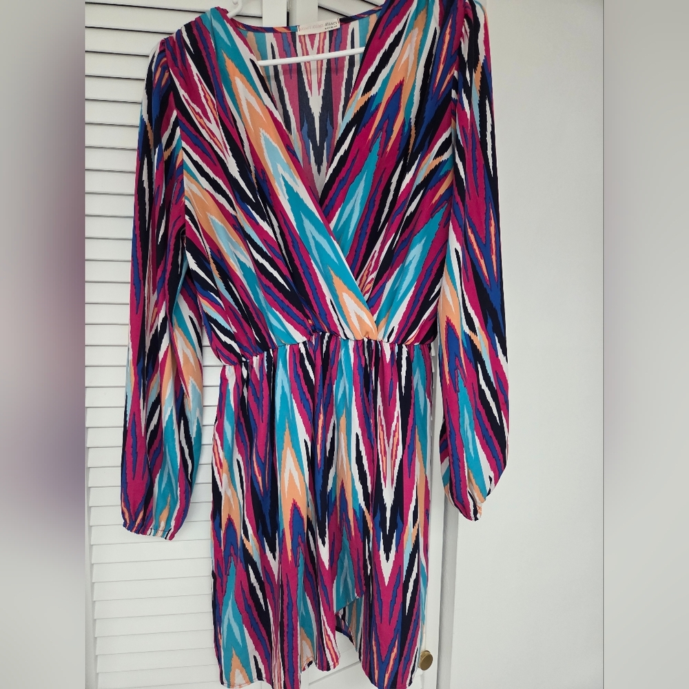 a'gaci Colorful Chevron V-Neck Mini Dress